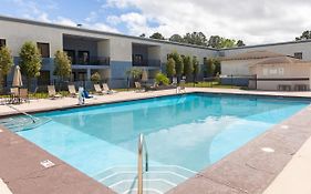 Cottonwood Suites Savannah